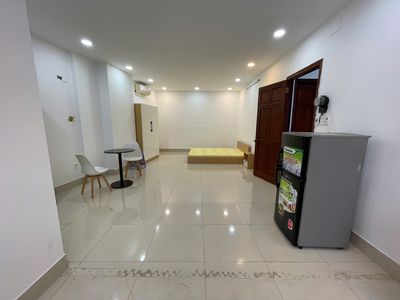 Cho thuê căn hộ KDT VẠn PHúc city 40m2 full nội thất giá 6tr