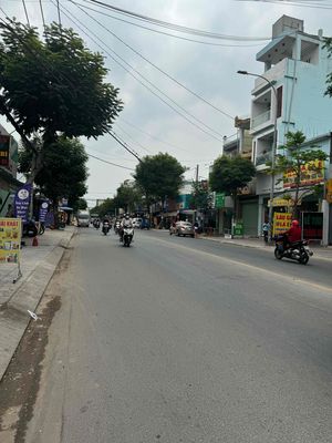 đất đường dương thị 10 phường tân chánh hiệp Q12 dt: 1242