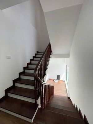 CHÍNH CHỦ CẦN CHO THUÊ BIỆT THỰ KĐT VĂN PHÚ HÀ ĐÔNG THANG MÁY