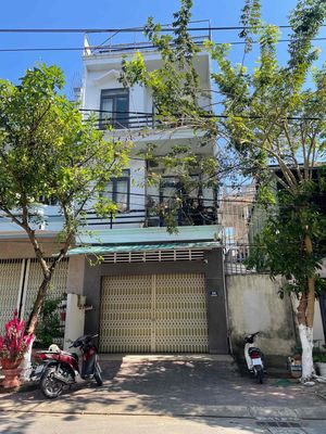 cho thuê nhà nguyên căn sát bên vincom