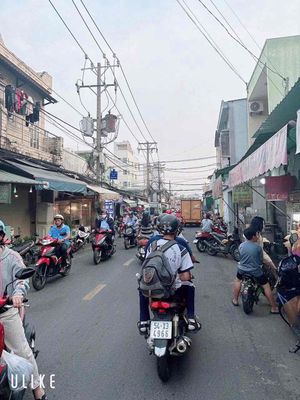 NHÀ MẶT TIỀN KHU CHỢ TẤP NẬP - DT : 6,5 X 14M - TRỆT LẦU