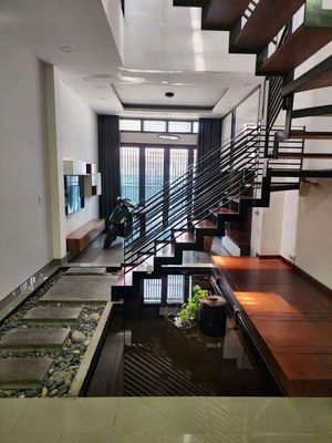 NHÀ 1TRỆT 2LẦU 4X13M 3PN 4WC FULL NỘI THẤT NGAY CÂY XĂNG 47 QL13 HBP