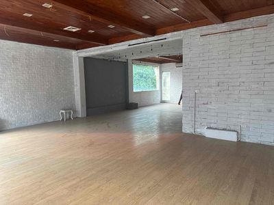 Cho thuê mặt bằng 110m2 thông sàn tại 32 ngõ 92 Nguyễn Khánh Toàn
