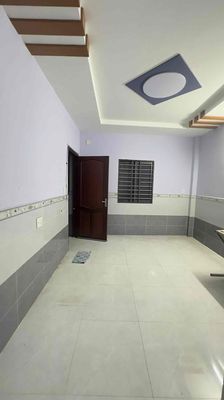 PHÒNG VÔ Ở LIỀN