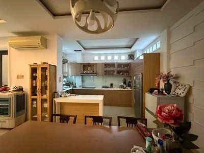 Cho Thuê Biệt Thự 4 Tầng Đường Phan Châu Trinh Gồm 4 PN full nội thất