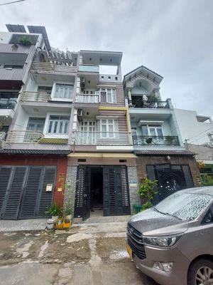 Cho thuê nhà nguyên căn giá rẻ 148/21 Đ59, 4 PN, 5WC. 4,15x12,4 tầng.
