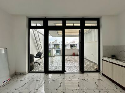 Cho thuê văn phòng 65m² có bếp ở lại được giá 9 triệu - Vạn Phúc City