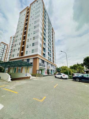 Cho thuê tầng trệt căn góc 2 lối Đông Nam Hacom Galacity sẳn thiết bị
