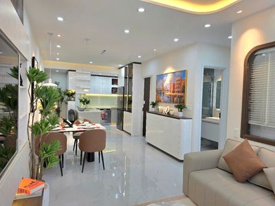 Cho thuê gấp căn hộ Sky garden ,Q7,PMH ,Full nội thất , view thoáng.