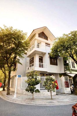 SIÊU PHẨM, CHO THUÊ NHÀ BIỆT THỰ LÔ GÓC 2 MẶT TIỀN  TRUNG TÂM HẢI CHÂU