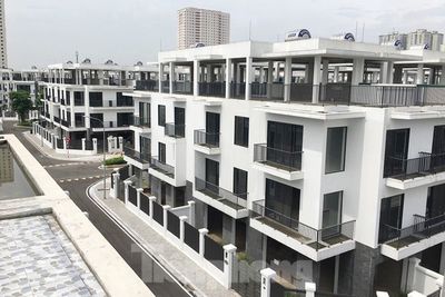 Cho thuê nhà xây thô làm văn phòng hoặc kho