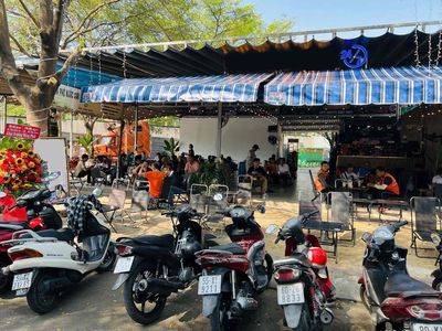 Sang quán Cafe 18x15 căn góc gần Cao Đẳng Công Thương Quận 9