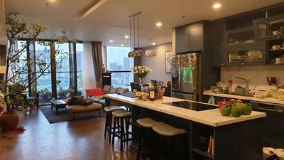 CHO THUÊ CĂN HỘ CAO CẤP 155M VIEW HỒ - VINHOMES SKYLAKE MỄ TRÌ