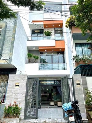 TUYỆT PHẨM ĐƯỜNG HOA, 168A Hoa Phượng, 5x20, 4 Tầng, PCCC đầy đủ