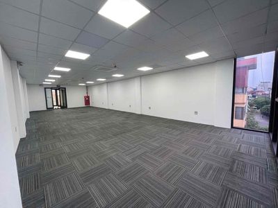Cho thuê văn phòng tại Xã Đàn 100m2 giá 18t sàn cực đẹp