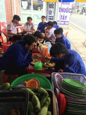 Sang quán cớm dang kinh doanh gấp