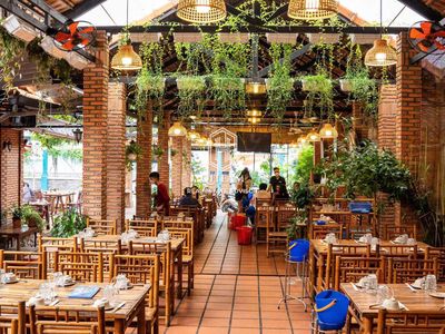 DT 25x35m - Biệt thự 328 Nguyễn Trọng Tuyển, Tân Bình - Giá RẺ 140Tr