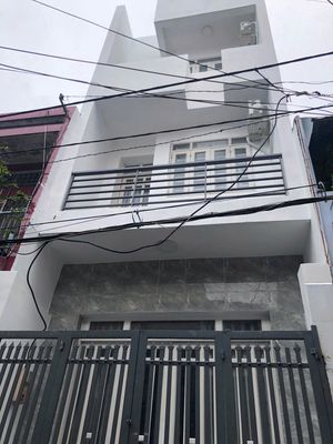 CHO THUÊ NHÀ HẺM 4M(XH) BÌNH TIÊN, P7, Q6 12TR