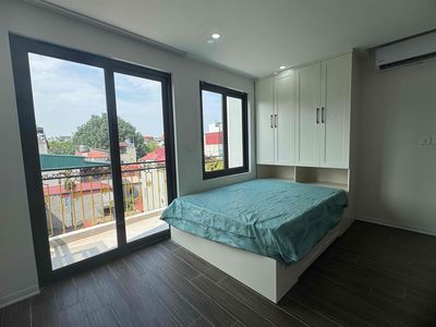 Hiếm! cho thuê căn 6x tại Hoàng Hoa Thám Ba Đình full nội thất bancol