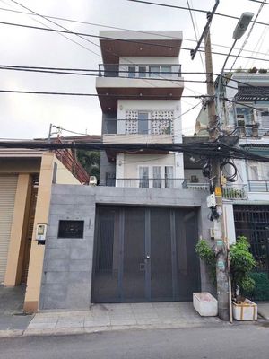 ✅✅Cho thuê nhà 3 Lầu 7 phòng sẵn máy lạnh làm văn phòng