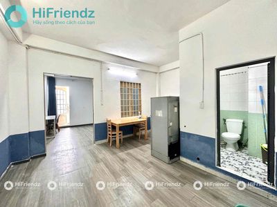 1PN tách bếp bancol full nội thất có máy giặt riêng nằm ngay parcmall