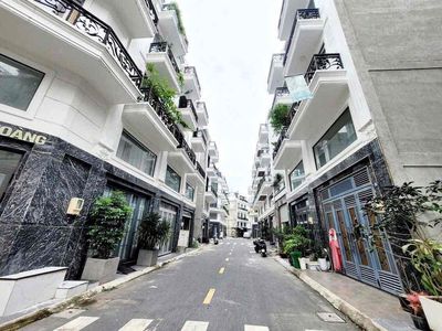 Nhà Phố Full Nội Thất Thạnh Xuân Giáp Gò Vấp 5PN 18tr