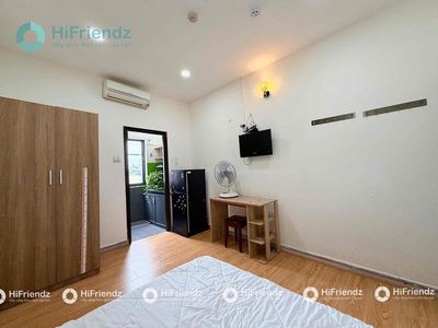 Phòng Tách Bếp Phú Nhuận Full Nội Thất