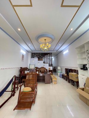 Nhà 2 lầu full nội thất kdc 586 cần thơ