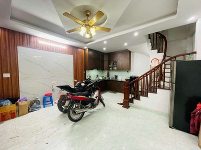 cho thuê nhà nguyên căn Thanh Xuân 15tr full đồ