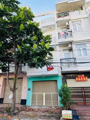 Cho thuê nhà nguyên căn Phú Thuận quận 7, 5PN 5WC 25 TRIỆU/ THÁNG