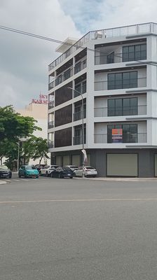 Cho thuê tòa nhà VCN Phước Long có thang máy, PCCC