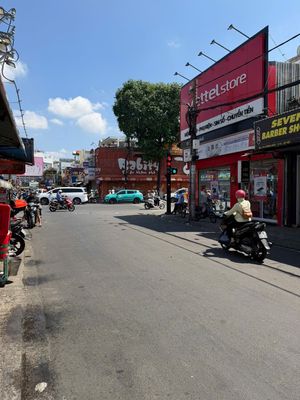 Cho thuê nhà nguyên căn mặt tiền để ở và kinh doanh