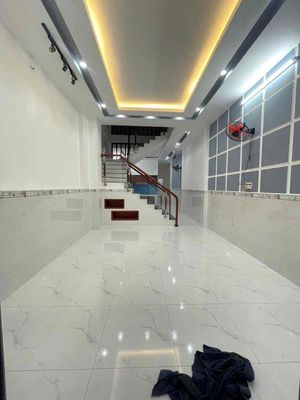 Nhà mới 3pn 3 máy lanhk gần Đh Y Dược