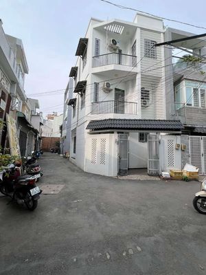 Nhà 1 Trệt 2 Lầu 5x10m 3 Phòng 3 WC hẻm đường số 7 Nguyễn Thị Định
