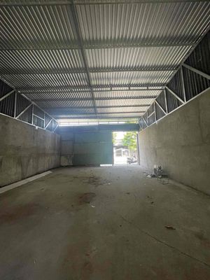 KHO XƯỞNG 180m ĐƯỜNG 48 PHẠM VĂN ĐỒNG GIGAMALL