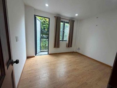 cho thuê nhà 6 x 6. đường Quang trung