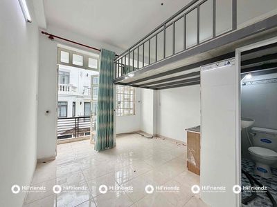 Duplex có máy lạnh - ban công gần Đại Học Văn Hiến - Đầm Sen Giáp Q10🌹