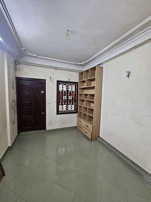 Cho thuê nhà Phân Lô ngõ 230 Lạc Trung. DT 38m x 5 tầng