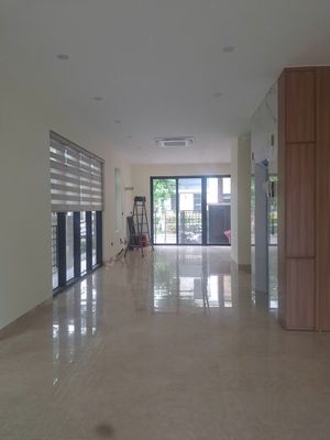 Cho thuê Shophouse H6 Starlake làm quán cafe