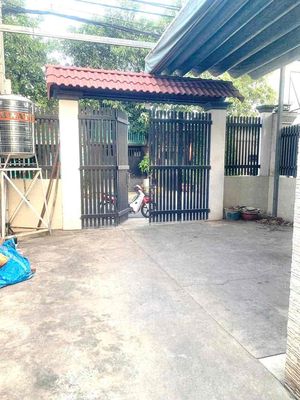 Cho thuê nhà 2 lầu và kho thích hợp ở và làm kho hàng…