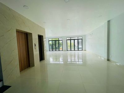 🌸💯Góc Đẹp 2 MTKD 20m khu Tên Lửa 10x20m 4 tầng LỀ 5m KD SUNG GẦN V.Đ.T