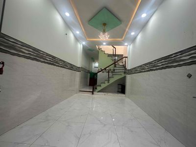 Hot! Cho thuê Nhà Nguyên Căn 2 Tầng Giá 14 triệu  Nguyễn Hữu Cảnh