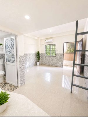 PHÒNG RỘNG 2Tr5 32m² Siêu rẻ đi bộ Công Viên Phần Mềm FPT