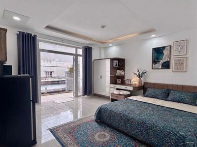 Căn hộ full nội thất cao cấp mới có ban công lớn TT Quận Bình Thạnh