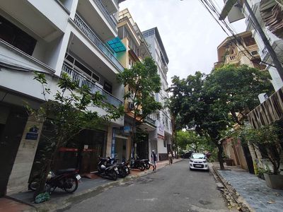 Cho thuê văn phòng tầng 1-2-3 Phố Đỗ Quang, Phường Yên Hòa, Hà Nội.