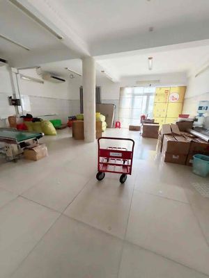 Nhà khu Tên Lửa 8x20,3 Lầu thang máy