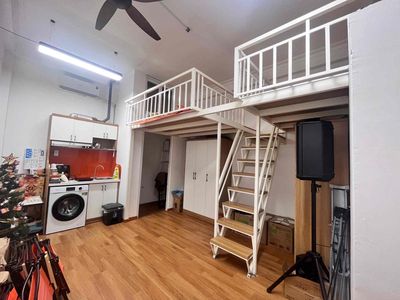 Trống căn duplex 2 chỗ ngủ. Tại Phan Xích Long- Phú Nhuận