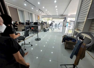 Cần cho thuê nhà MT Đường Đồng Xoài P.13 Q.Tân Bình