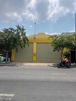 Cho thuê Mặt tiền Tô Hiệu, Tân Phú: 10 x 25, Giá 45tr/th
