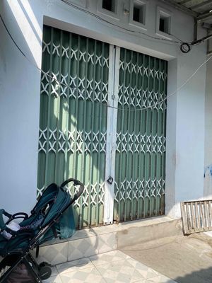 cho thuê nhà nguyên căn lâu dài hẻm 44 CMT8